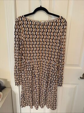 Boden Geometric Print Long Sleeve Midi Dress in Beige and Black